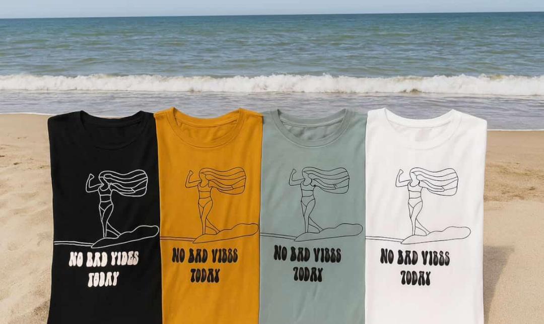 Spirulina Wanders No Bad Vibes Tee-M