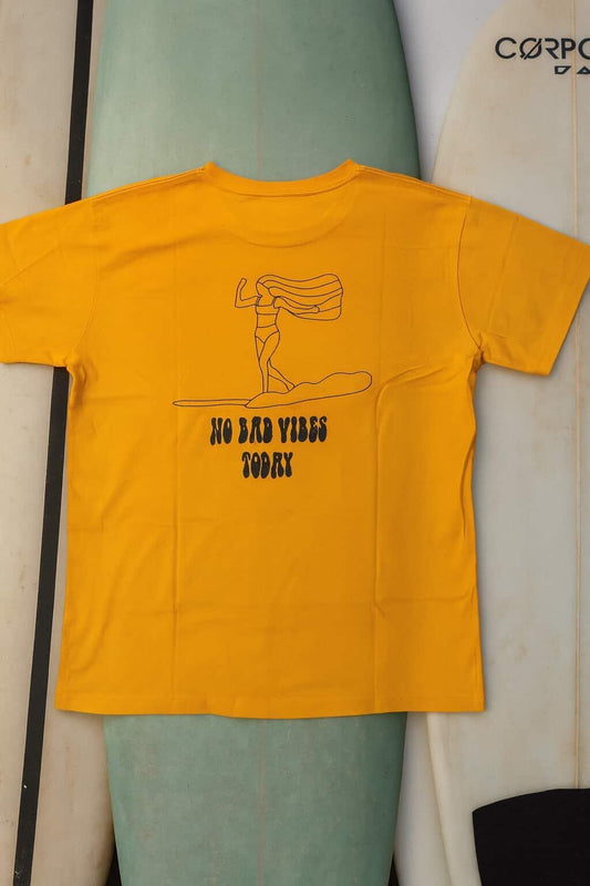 Spirulina Wanders No Bad Vibes Tee-XL